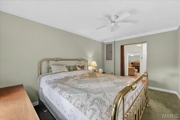 $425,000 | 370 Hencken Hollow Lane, St. Clair, MO 63077