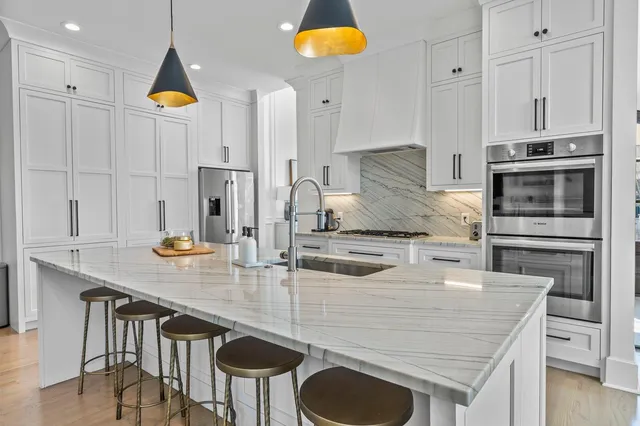 $859,900 | 9423 Purbeck Lane, Ooltewah, TN 37363