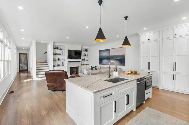 $859,900 | 9423 Purbeck Lane, Ooltewah, TN 37363