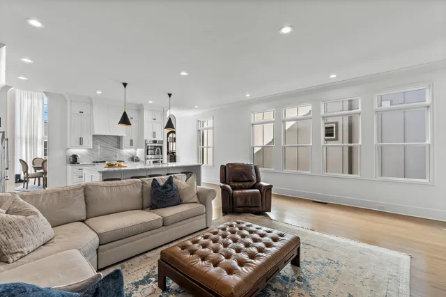 $859,900 | 9423 Purbeck Lane, Ooltewah, TN 37363