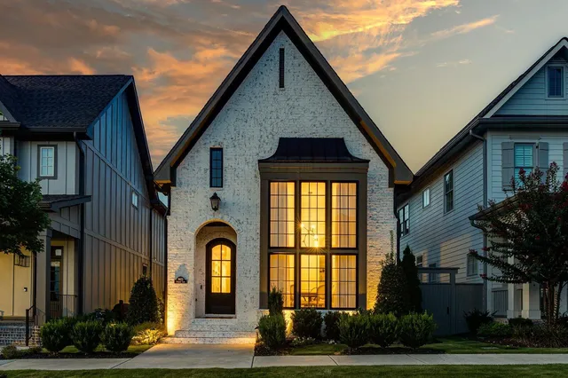 $859,900 | 9423 Purbeck Lane, Ooltewah, TN 37363