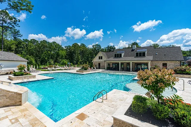 $859,900 | 9423 Purbeck Lane, Ooltewah, TN 37363