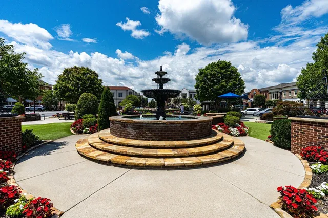 $859,900 | 9423 Purbeck Lane, Ooltewah, TN 37363