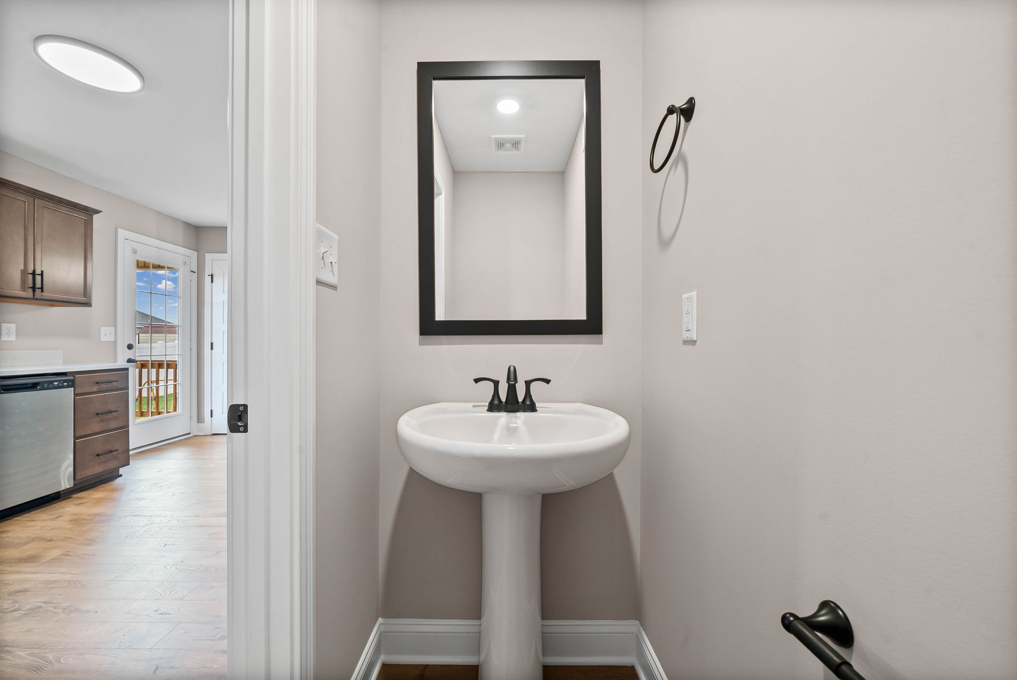 3553 Torrington Lane Clarksville, TN 37042 - Photo 16 of 33