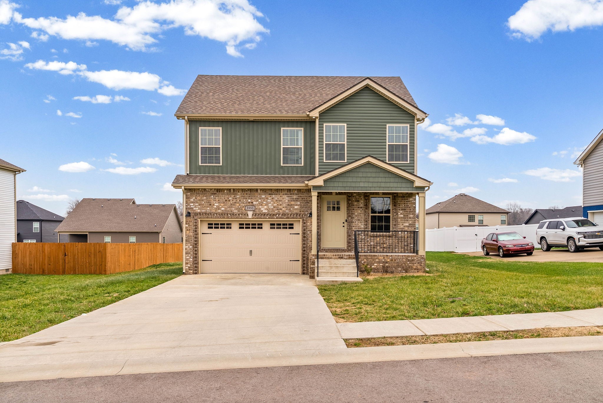 3553 Torrington Lane Clarksville, TN 37042 - Photo 3 of 33