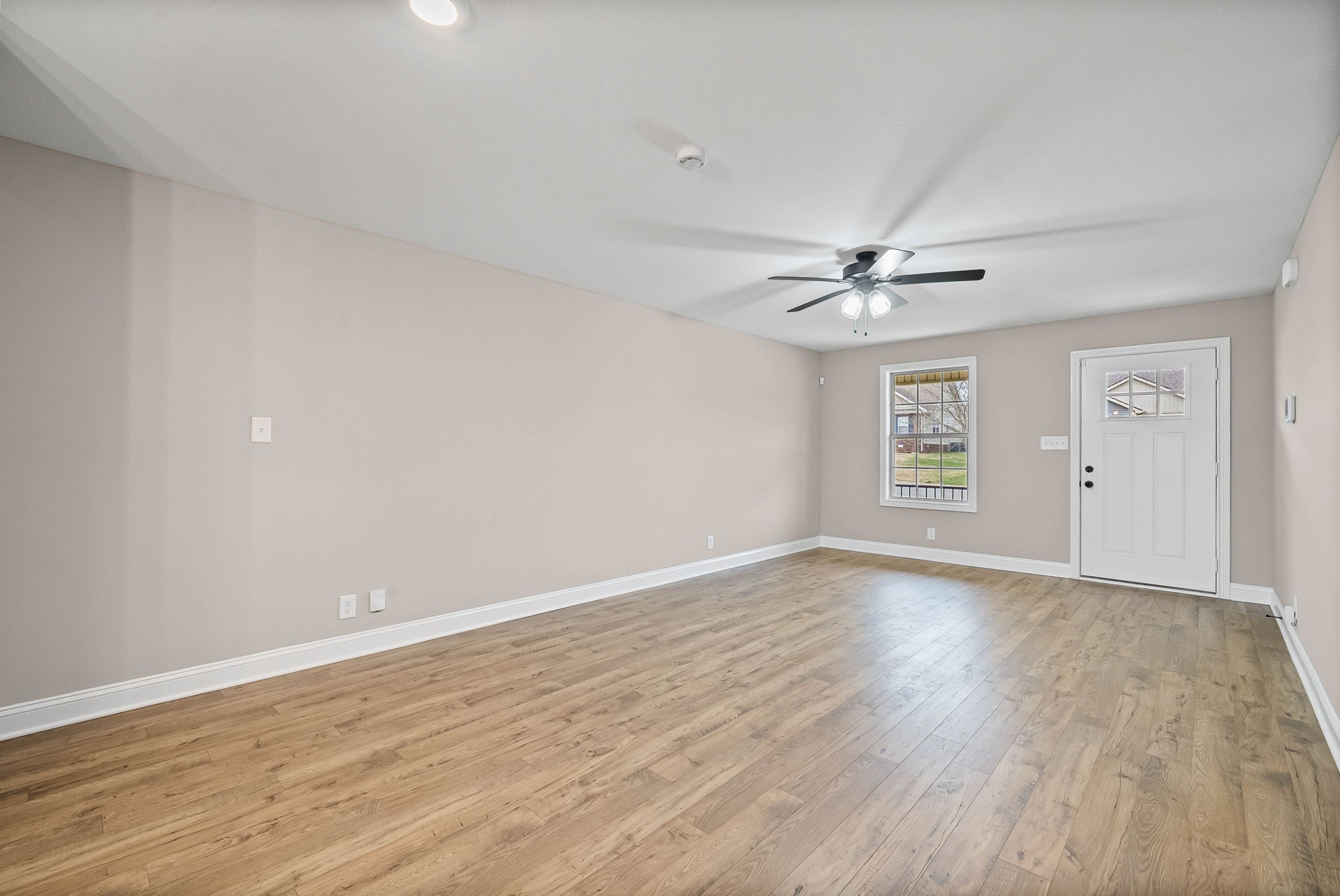 3553 Torrington Lane Clarksville, TN 37042 - Photo 9 of 33