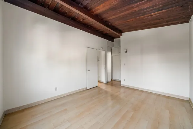 $2,950,000 | 1011 Laguna Street, Santa Barbara, CA 93101