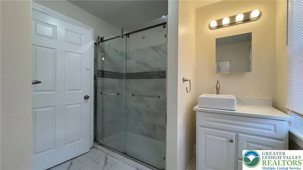 $2,500 | 612 East 5th Street, Bethlehem, PA 18015