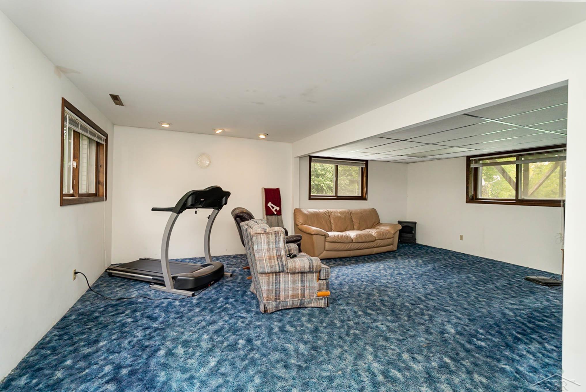3807 Rogers Road Midland, MI 48642 - Photo 20 of 30 50090269-19.JPG