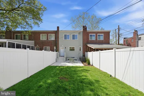 $1,050,000 | 506 South Payne Street, Alexandria, VA 22314