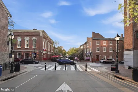 $1,050,000 | 506 South Payne Street, Alexandria, VA 22314