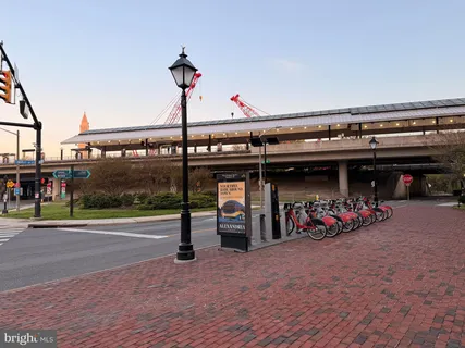 $1,050,000 | 506 South Payne Street, Alexandria, VA 22314