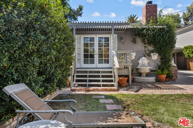 $8,600 | 4814 Lemona Avenue, Sherman Oaks, CA 91403