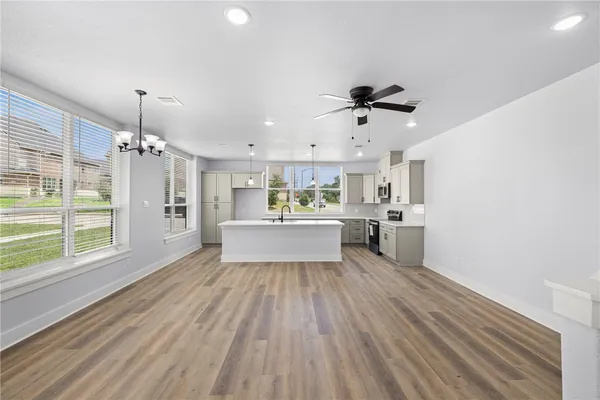 $2,800 | 2142 Big River Street, College Station, TX 77840