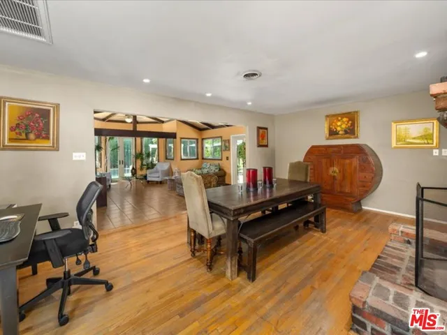 $5,500 | 14552 Hesby Street, Sherman Oaks, CA 91403