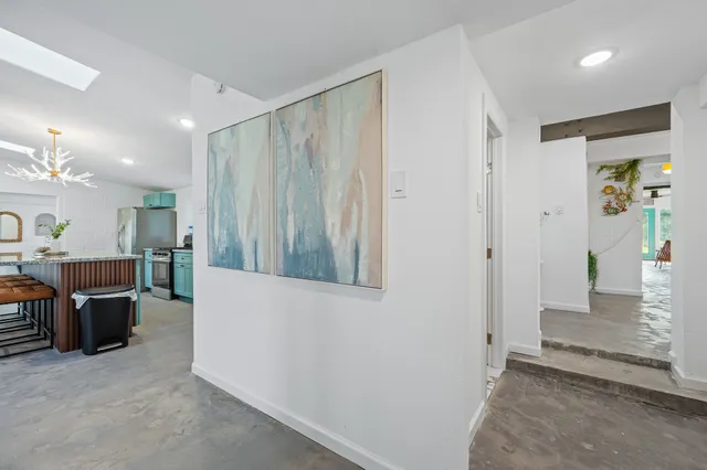 $1,295,000 | 815 5th Street, Dickinson, TX 77539