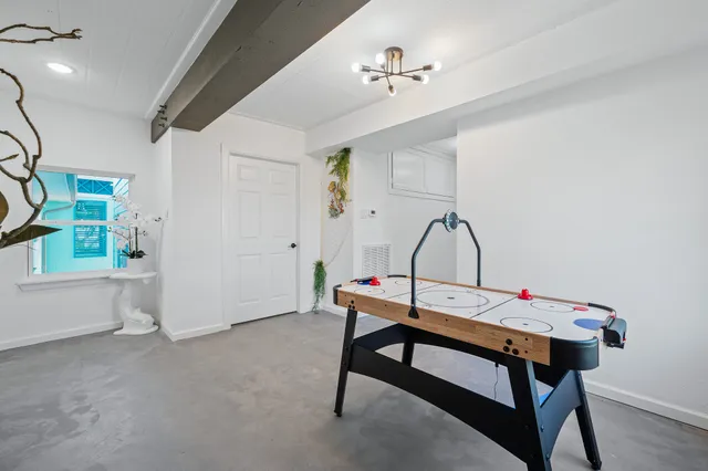 $1,295,000 | 815 5th Street, Dickinson, TX 77539