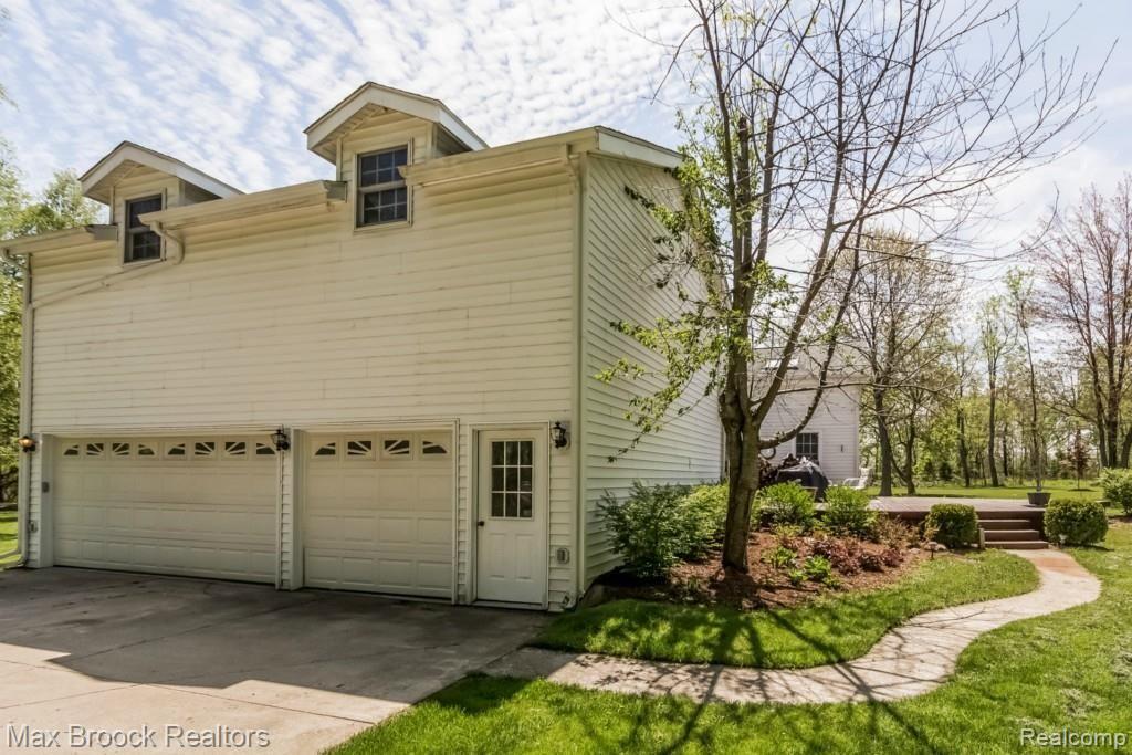 1575 East Leonard Road Leonard, MI 48367 - Photo 28 of 39 050-Rear_View-1699355-medium.jpg