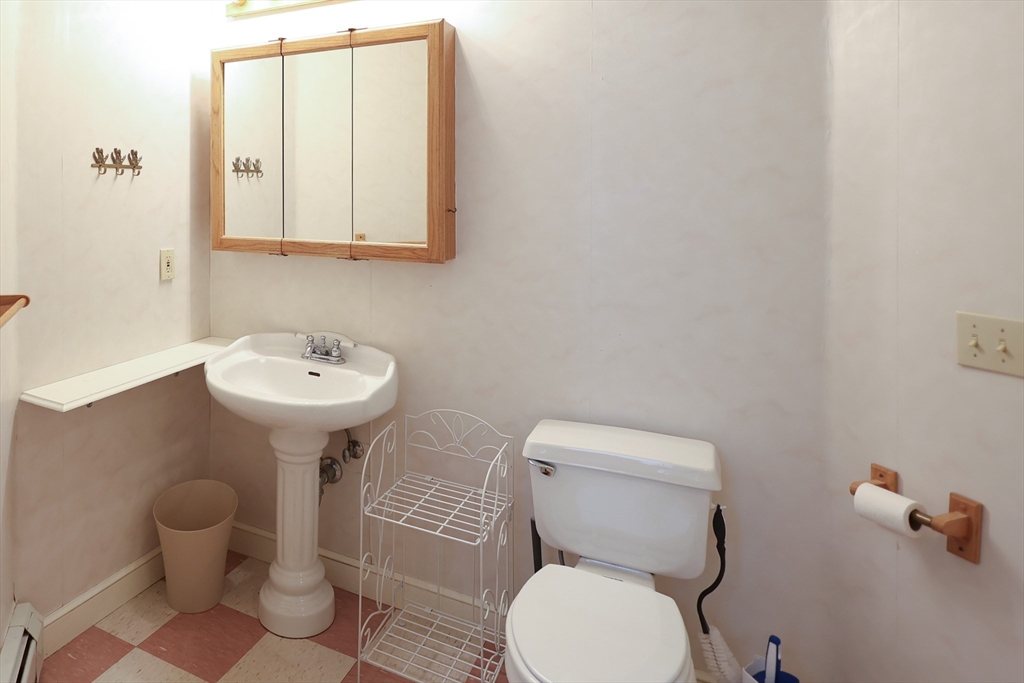 288 Goldthwaite Road, Unit ADU Northbridge, MA 01588 - Photo 20 of 29