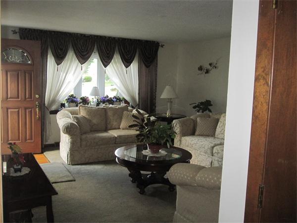 165 Keddy Street Springfield, MA 01109 - Photo 13 of 22