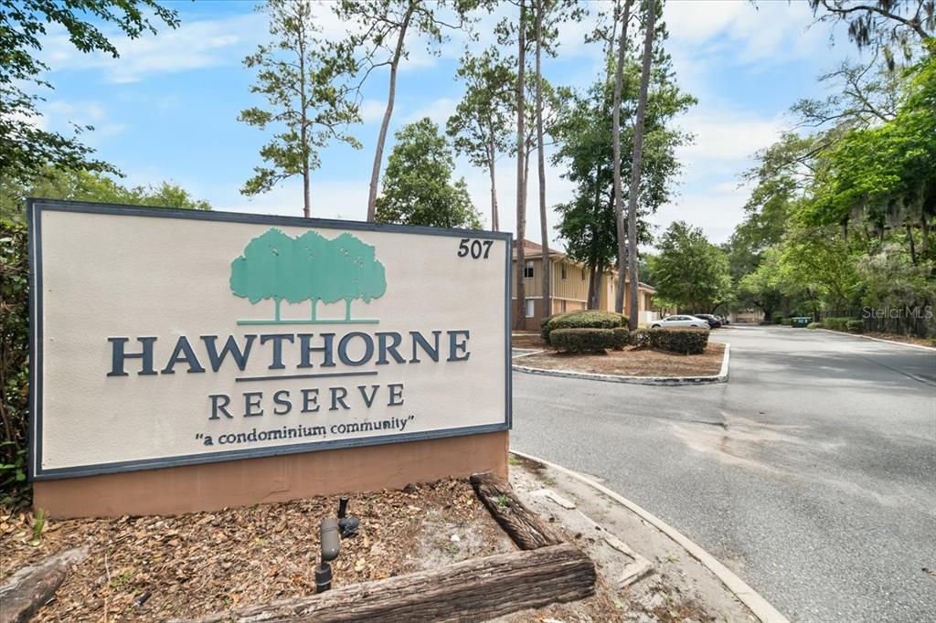 507 Northwest 39th Road, Unit 110 Gainesville, FL 32607 - Photo 1 of 27