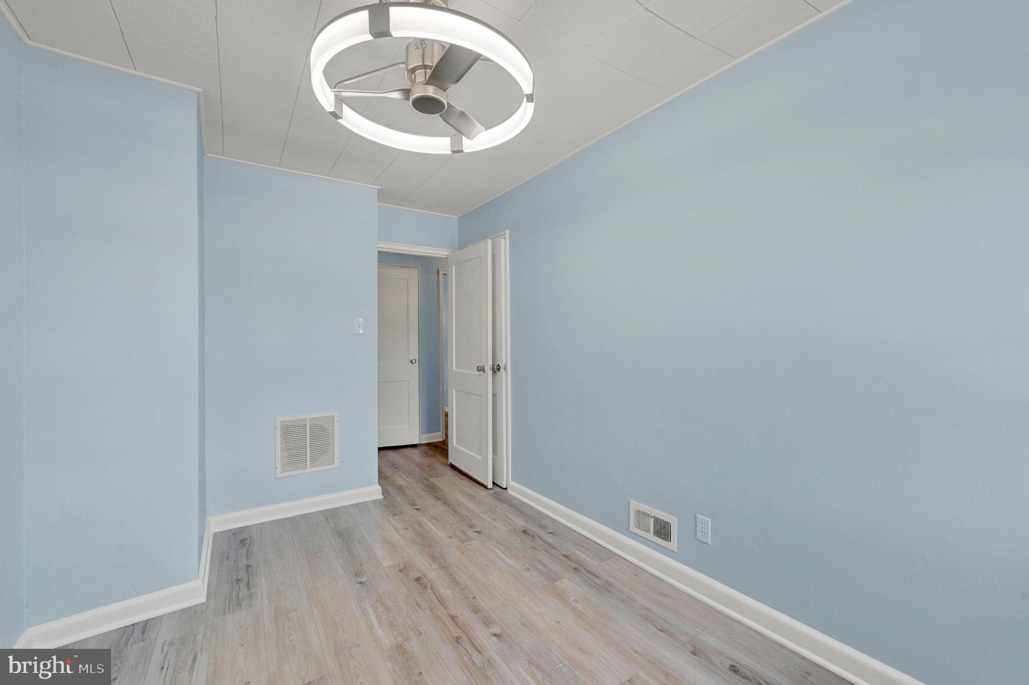 7552 Rabon Avenue Baltimore, MD 21222 - Photo 24 of 34