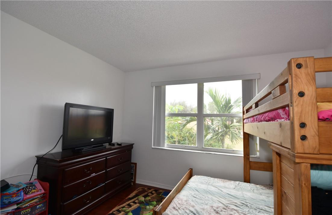 4631 Southwest 151st Way Miramar, FL 33027 - Photo 26 of 35 Photo 26