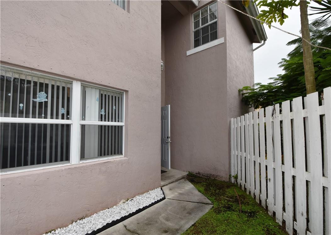 4631 Southwest 151st Way Miramar, FL 33027 - Photo 4 of 35 Photo 4