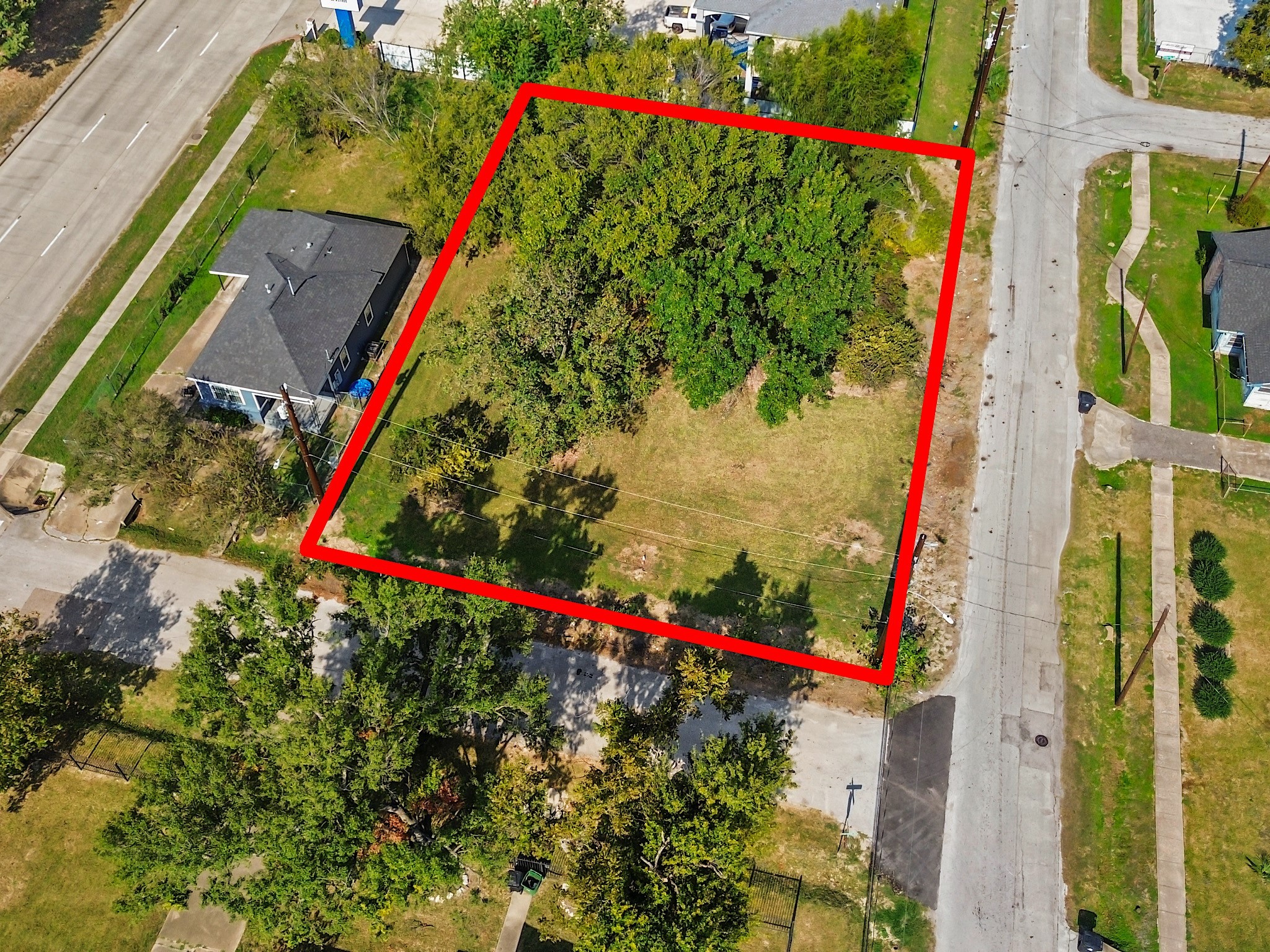 0 Cordon Street Houston, TX 77026 - Photo 4 of 6 a view of a bird bath