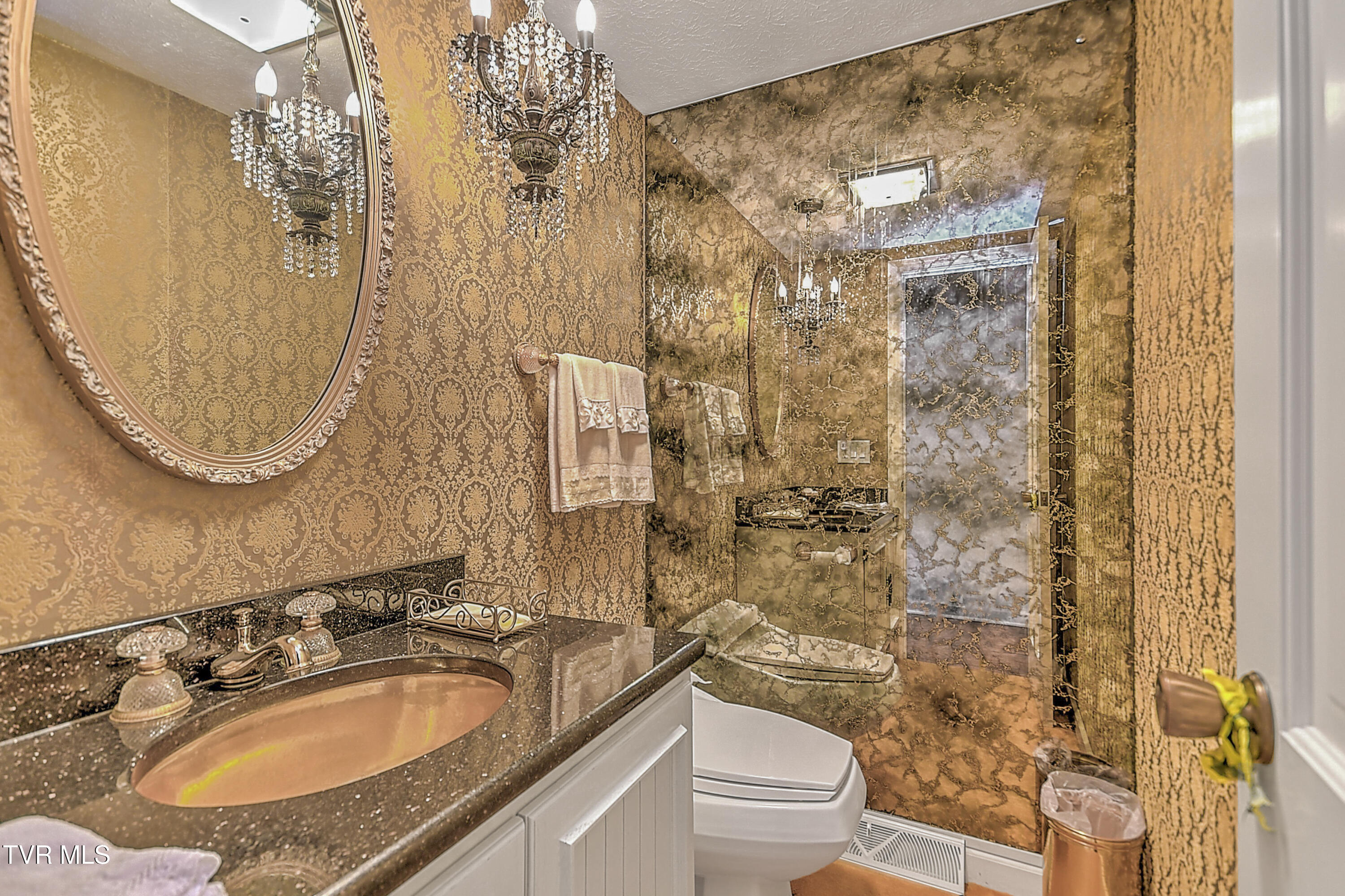 529 Hidden Valley Road Kingsport, TN 37663 - Photo 21 of 89 529 Hidden Valley GC-21