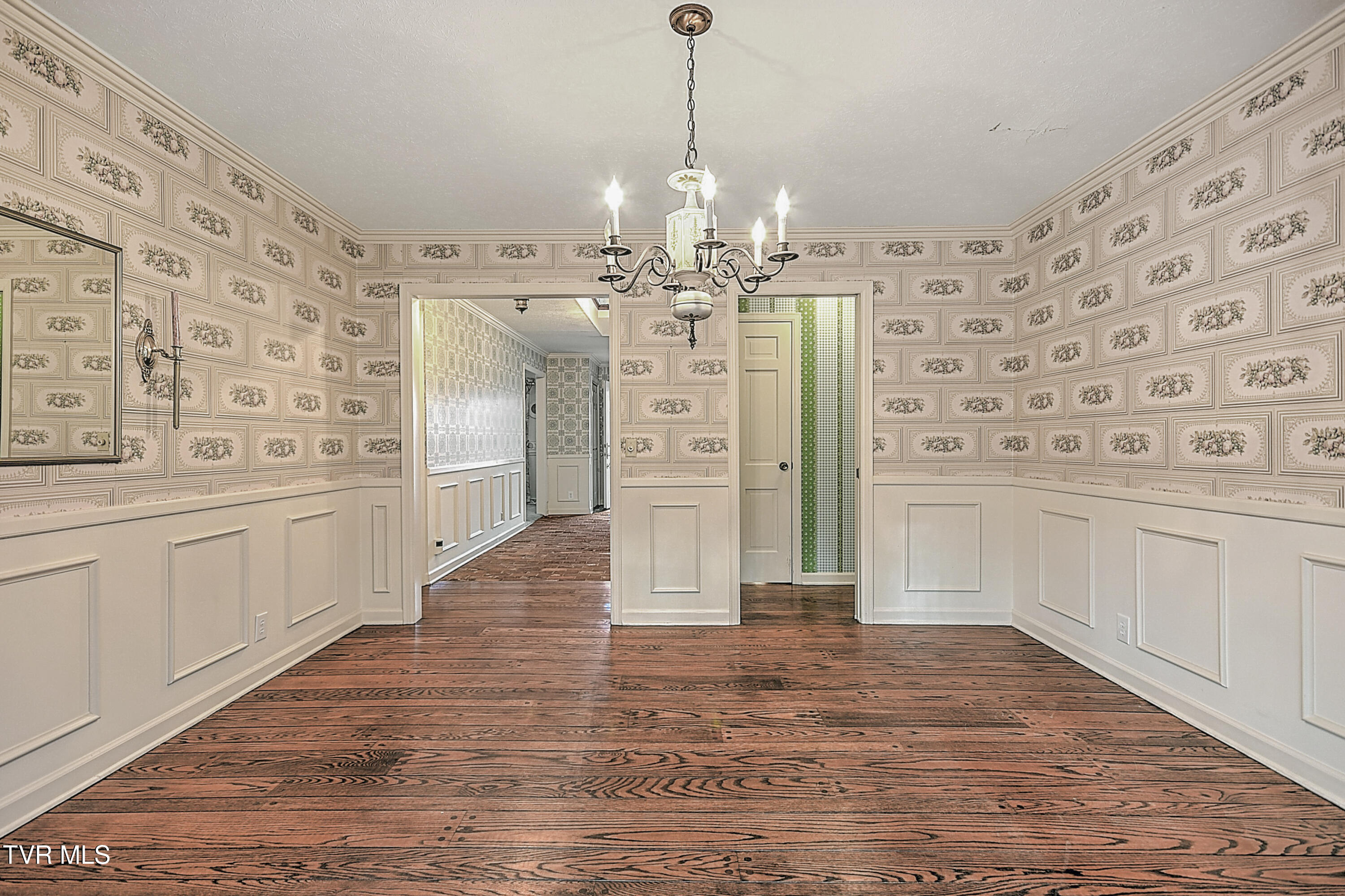 529 Hidden Valley Road Kingsport, TN 37663 - Photo 23 of 89 529 Hidden Valley GC-23