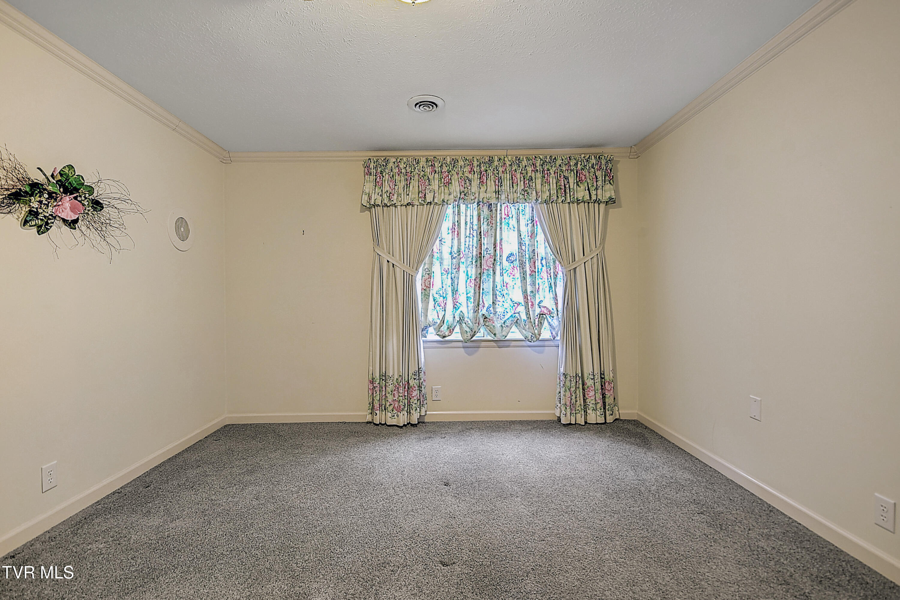 529 Hidden Valley Road Kingsport, TN 37663 - Photo 48 of 89 529 Hidden Valley GC-48