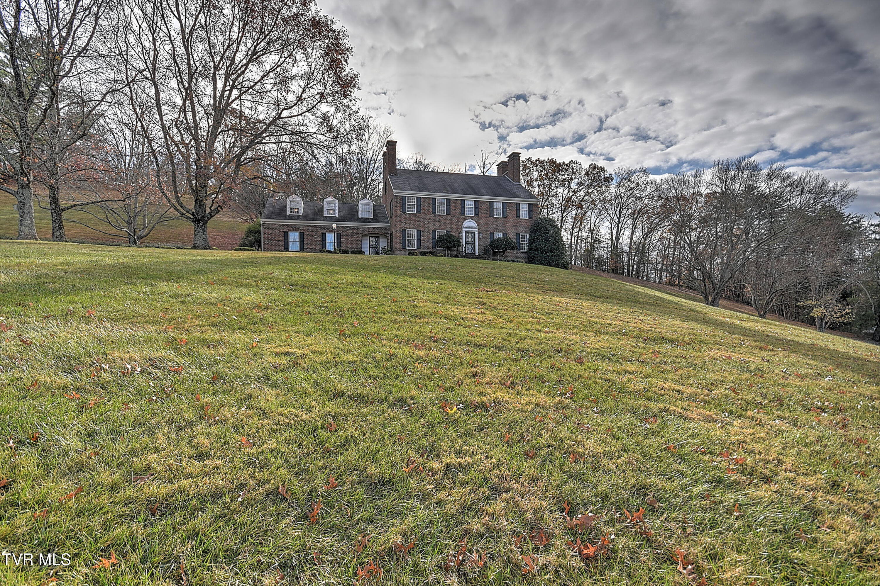 529 Hidden Valley Road Kingsport, TN 37663 - Photo 6 of 89 529 Hidden Valley GC-6