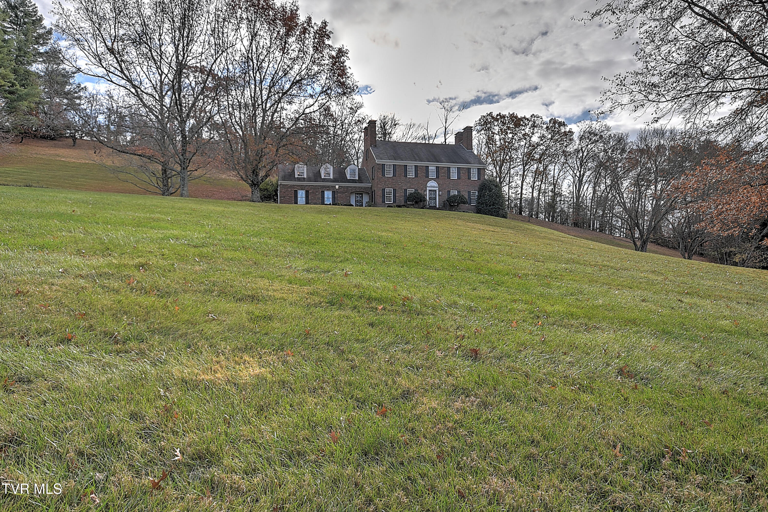 529 Hidden Valley Road Kingsport, TN 37663 - Photo 9 of 89 529 Hidden Valley GC-9