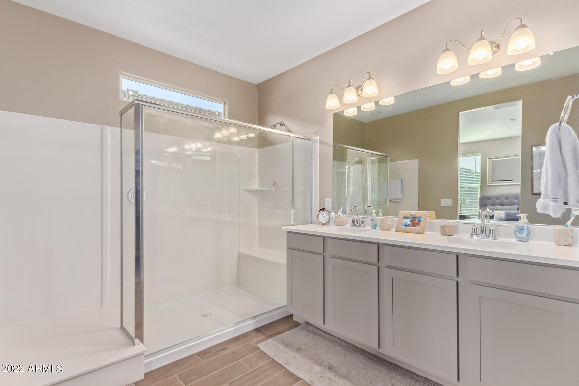 4329 West Beverly Road Laveen, AZ 85339 - Photo 9 of 15 Beverly - Master Bath