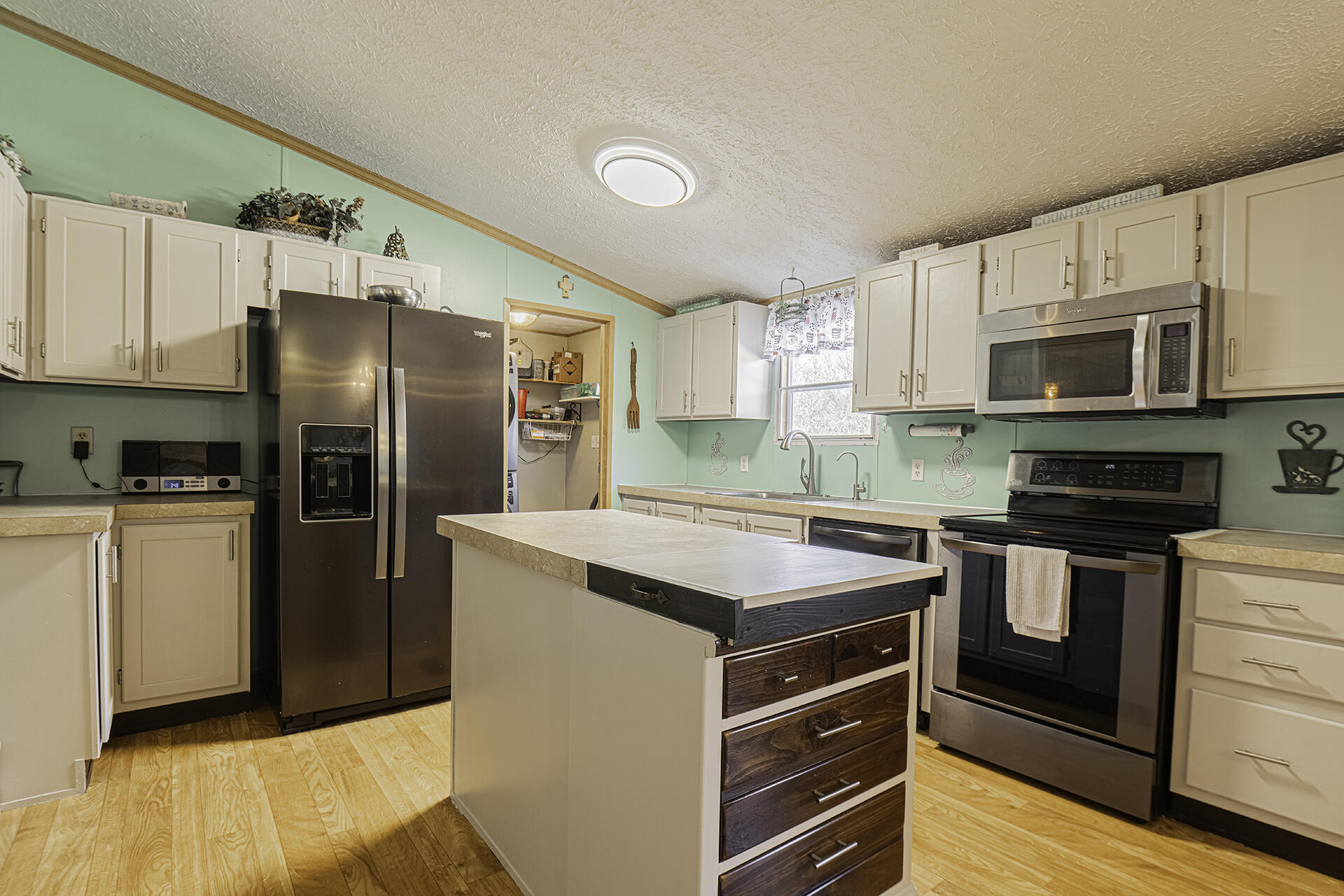 6019 Shirley Pond Road Harrison, TN 37341 - Photo 11 of 35 _DSC7456-HDR
