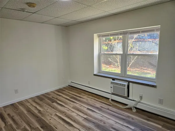 $2,700 | 119 Crooked Hill Road, Unit 103, Pearl River, NY 10965