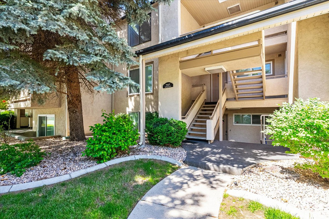 7327 Springcrest Court, Unit 30 Midvale, UT 84047 - Photo 3 of 36