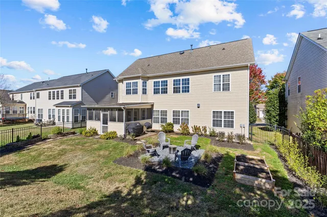 $490,000 | 10605 Bere Island Drive, Charlotte, NC 28278