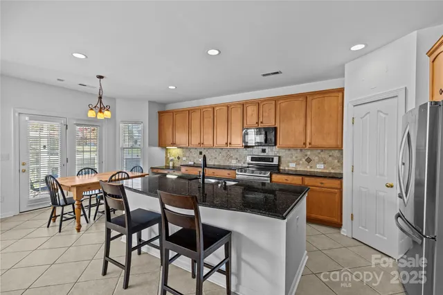 $490,000 | 10605 Bere Island Drive, Charlotte, NC 28278