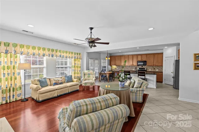 $490,000 | 10605 Bere Island Drive, Charlotte, NC 28278