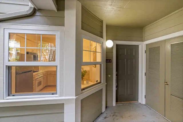 $875,000 | 613 Swallowtail Court, Brisbane, CA 94005