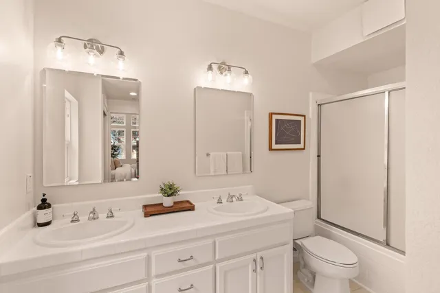 $875,000 | 613 Swallowtail Court, Brisbane, CA 94005