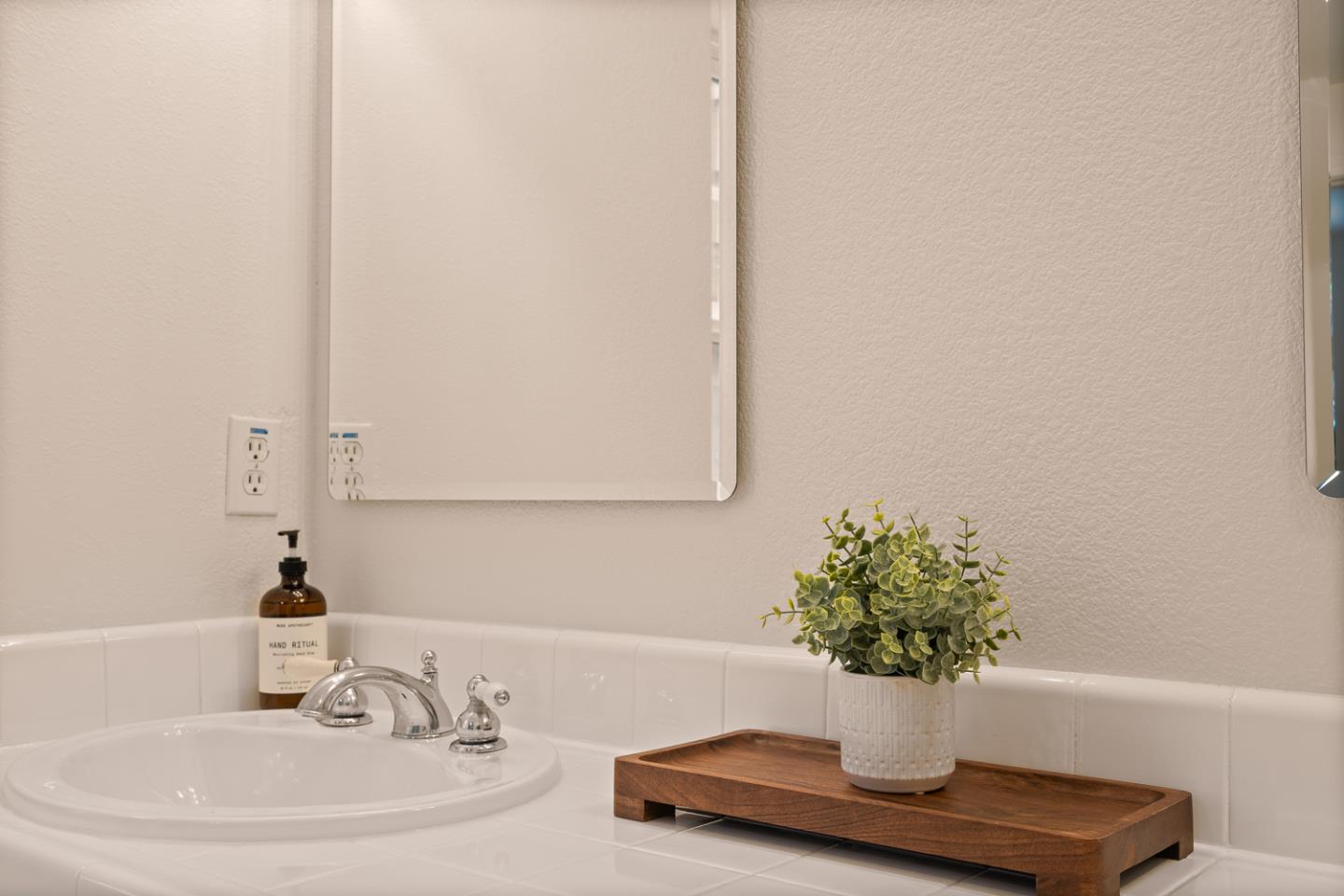 613 Swallowtail Court Brisbane, CA 94005 - Photo 25 of 50