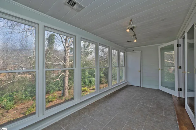 $295,000 | 925 Cleveland Street, Unit 278, Greenville, SC 29601