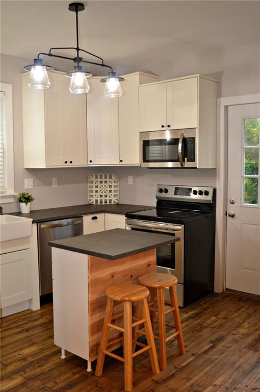 223 Mercer Street Butler, PA 16001 - Photo 5 of 21 New kitchen, stainless steel stove, microwave, and dishwasher.