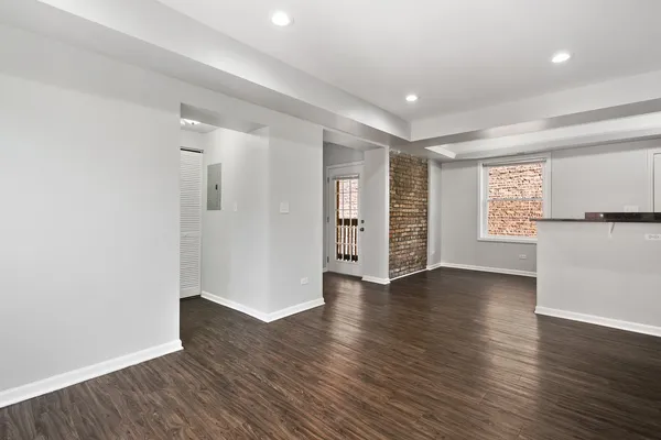 $2,123 | 7730 North Ashland Avenue, Unit C2, Chicago, IL 60626