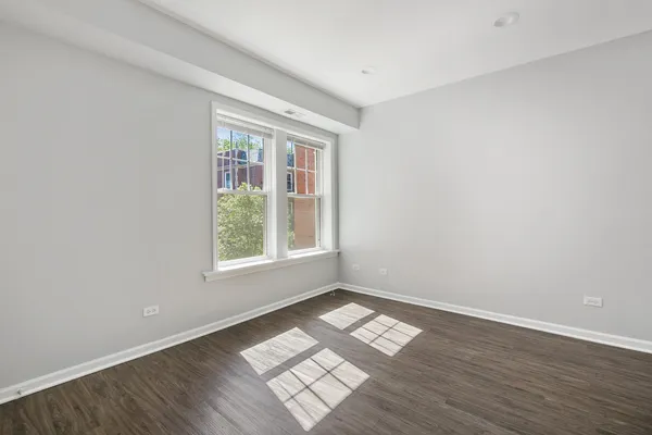 $2,123 | 7730 North Ashland Avenue, Unit C2, Chicago, IL 60626