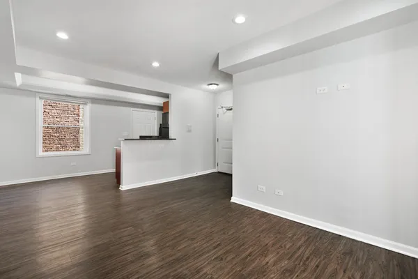 $2,123 | 7730 North Ashland Avenue, Unit C2, Chicago, IL 60626