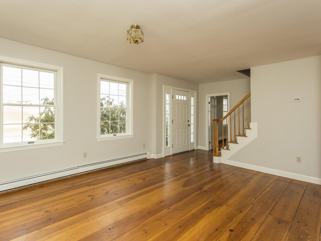 711 Hodsdon Road Pownal, ME 04069 - Photo 3 of 30 Living Room